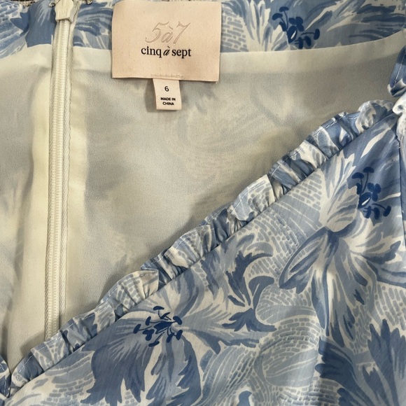 Cinq a sept beautiful dress - Picture 4 of 6